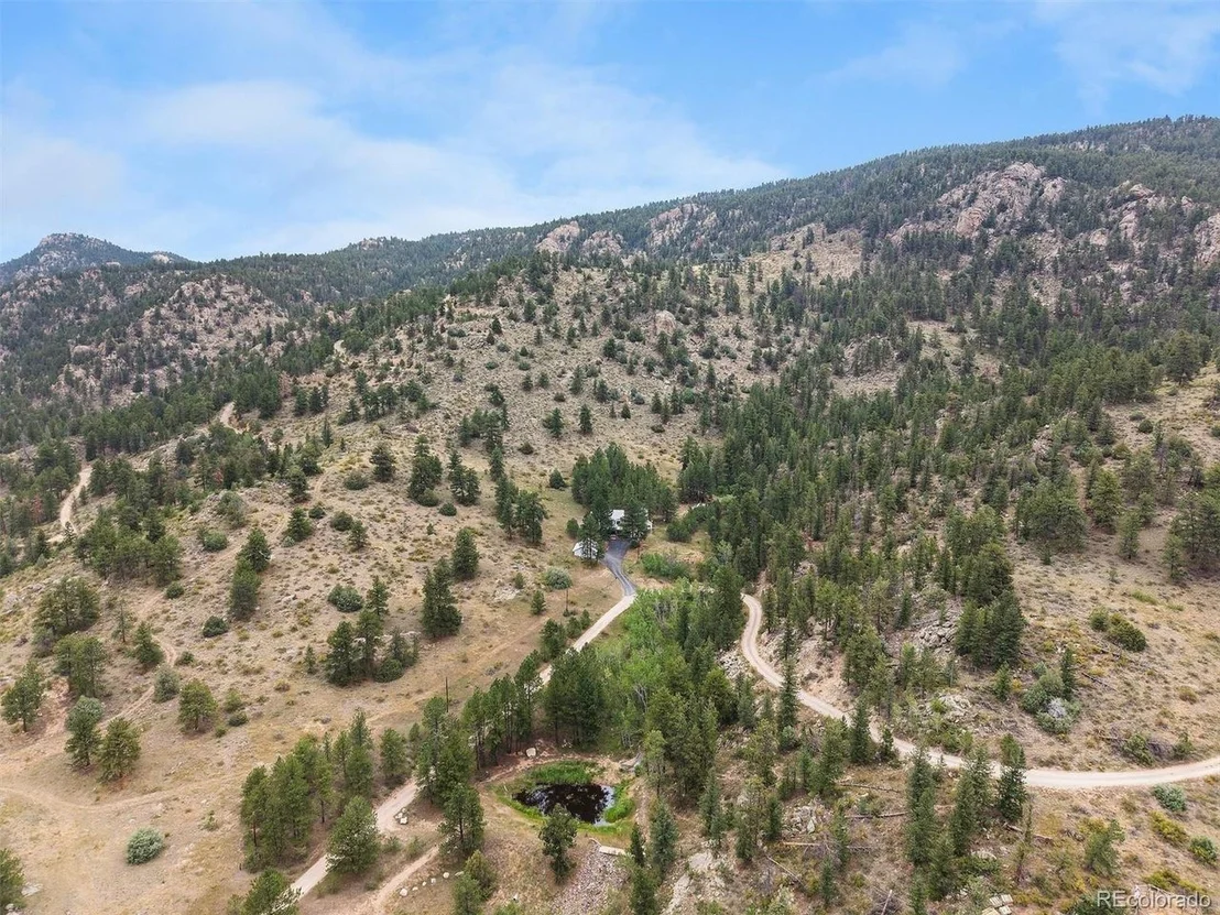 Photo of 225 Hell Canyon Rd