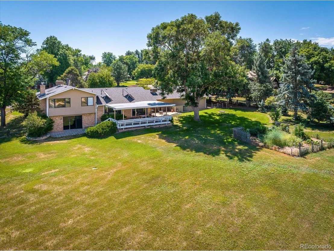 Photo of 2159 Stonehenge Cir