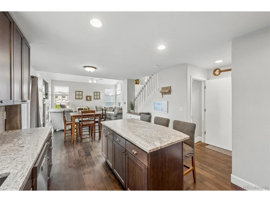 Photo of 16287 Blueleaf Pl