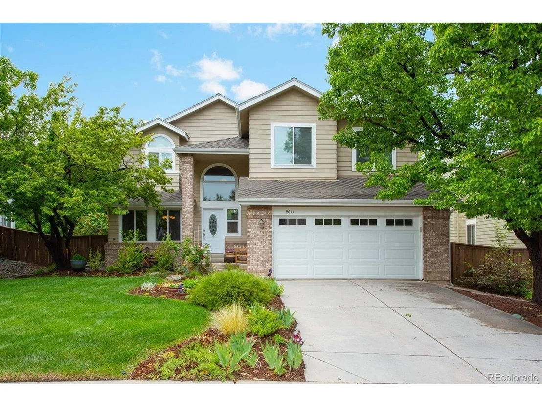 Photo of 9611 Sterling Dr