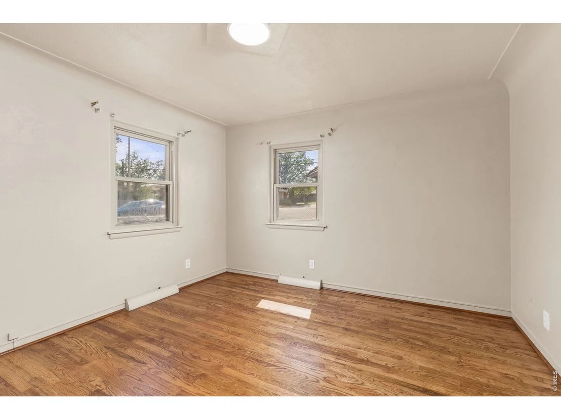 Photo of 721 35th Ave
