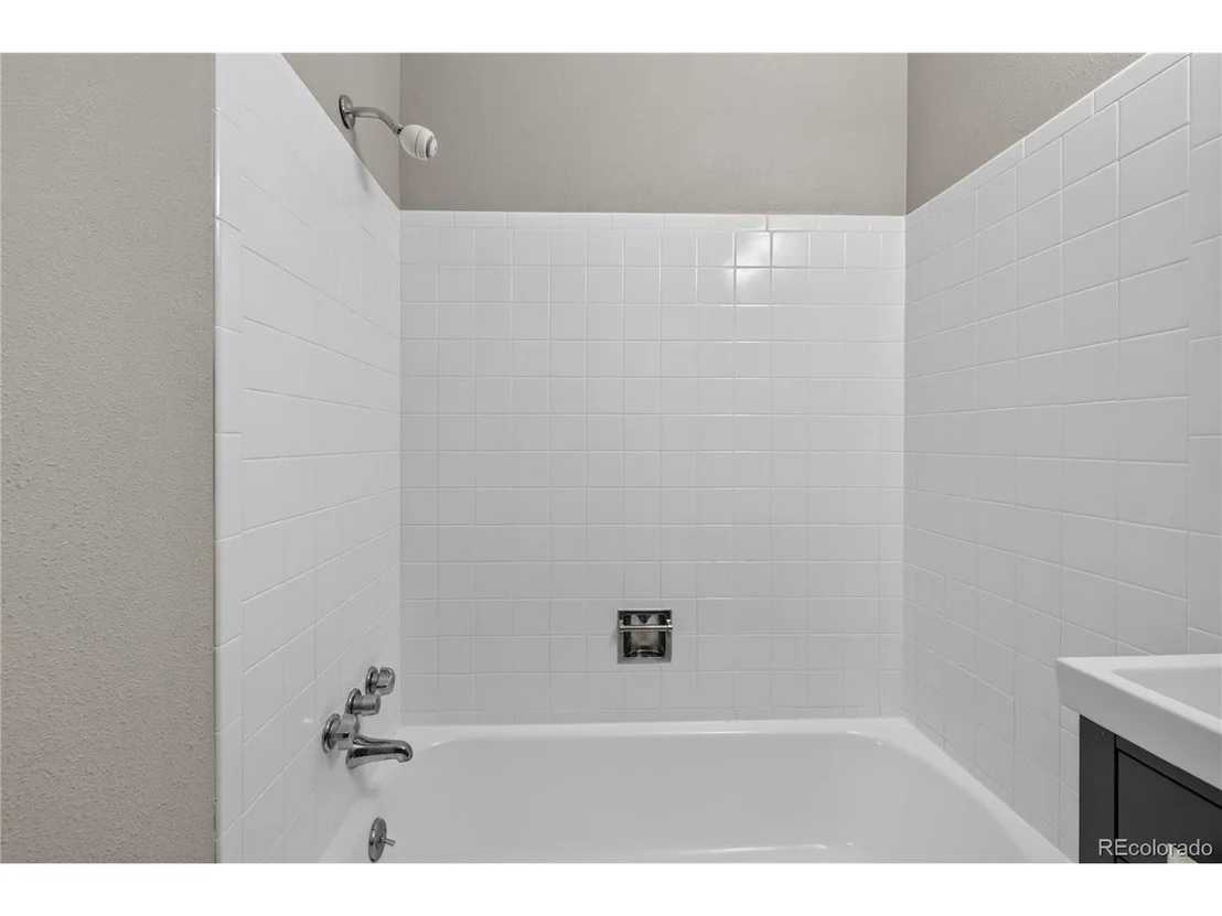 Photo of 4126 E Easter Ave