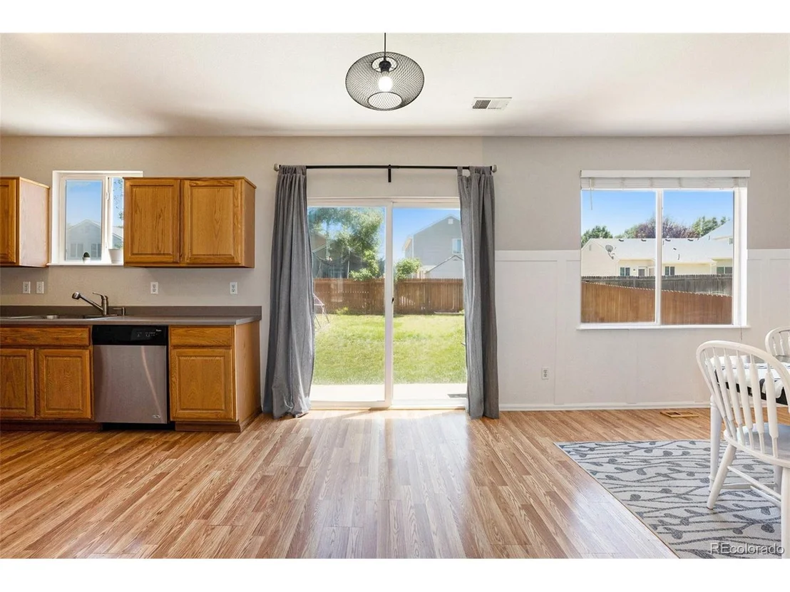 Photo of 11614 Oakland Dr