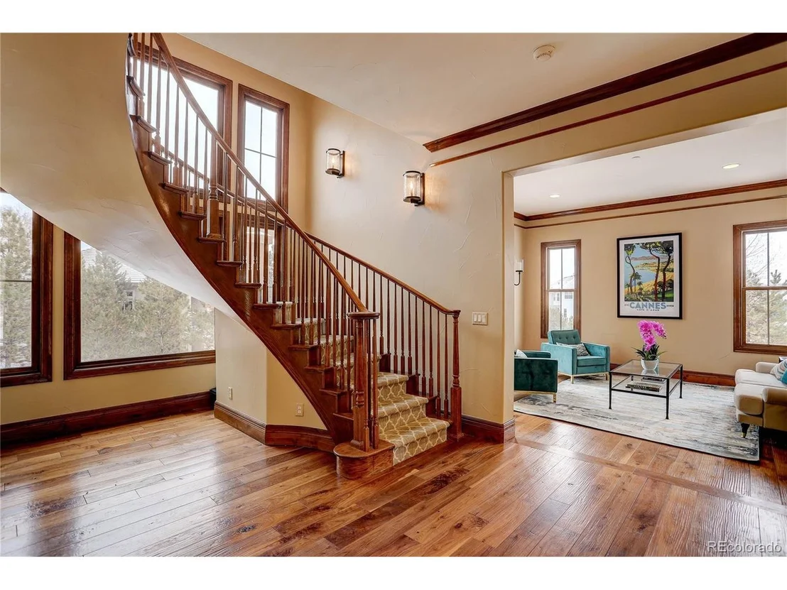 Photo of 6103 Huron Ln