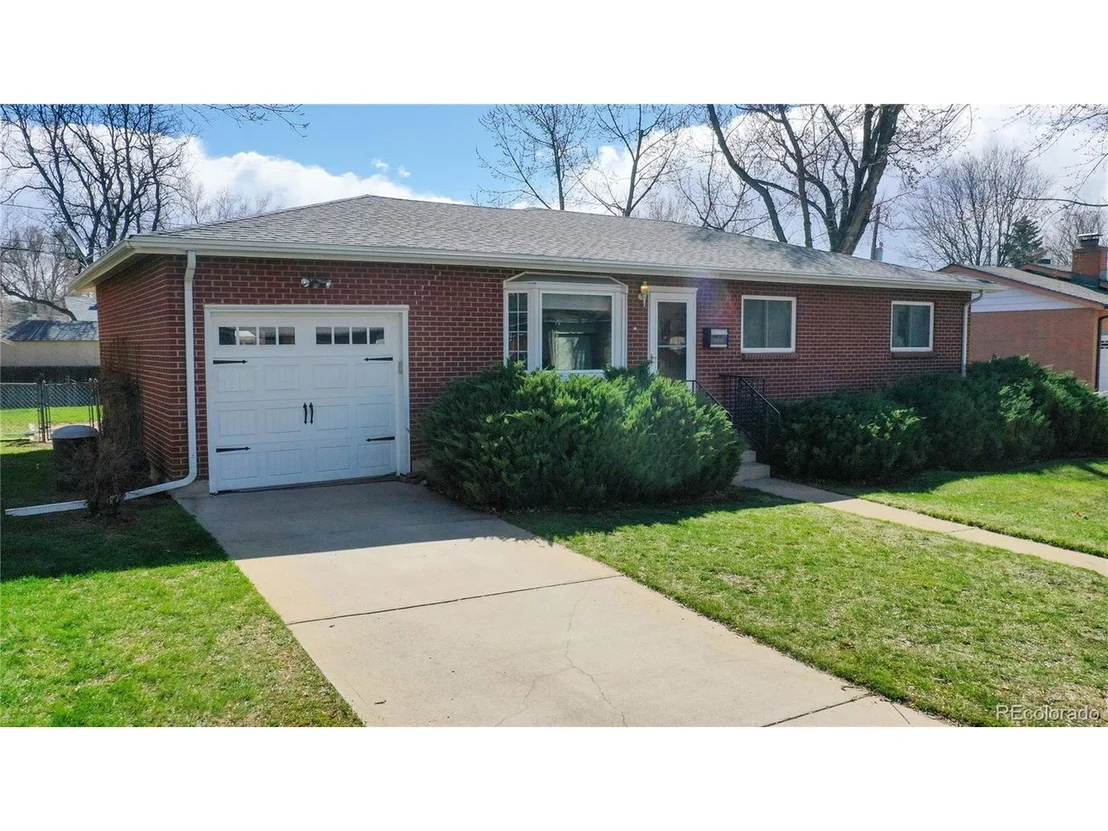 Photo of 6684 Kline St