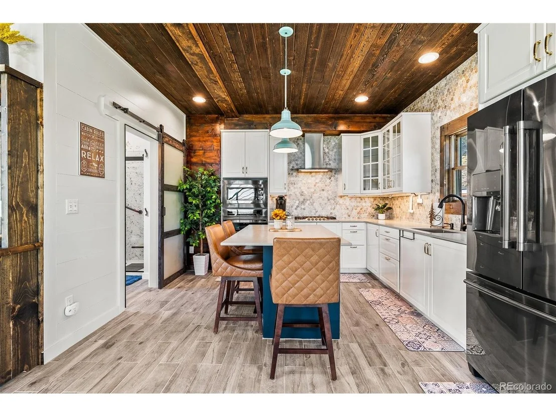Photo of 1023 Mexican Ridge Cir