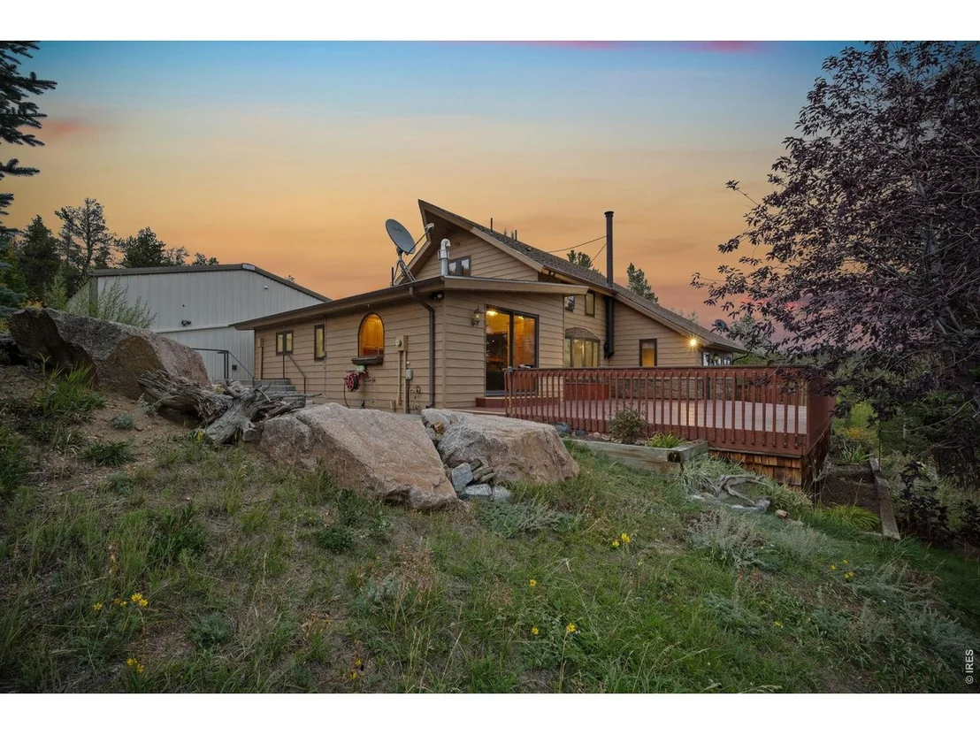 Photo of 697 N Beaver Rd