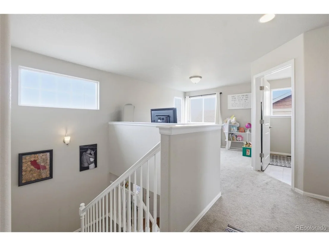 Photo of 627 Gore Range Dr