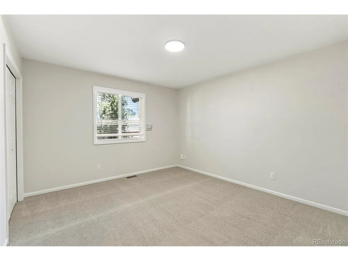 Photo of 818 Baker St