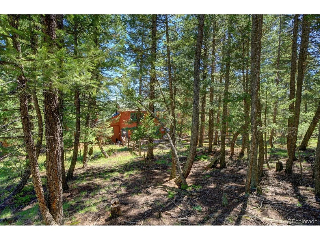 Photo of 8917 Surrey Dr