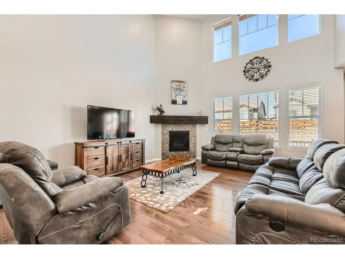 Photo of 10071 Isle Cir