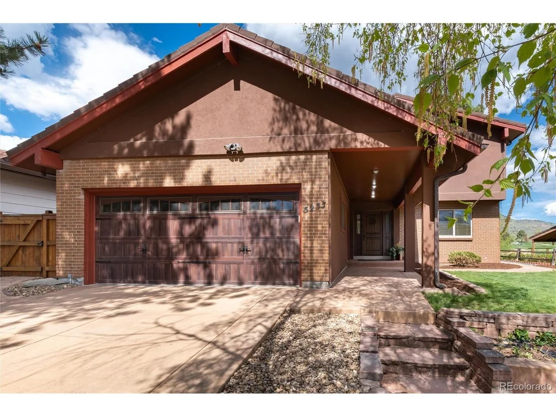 Photo of 5253 Golf Course Dr
