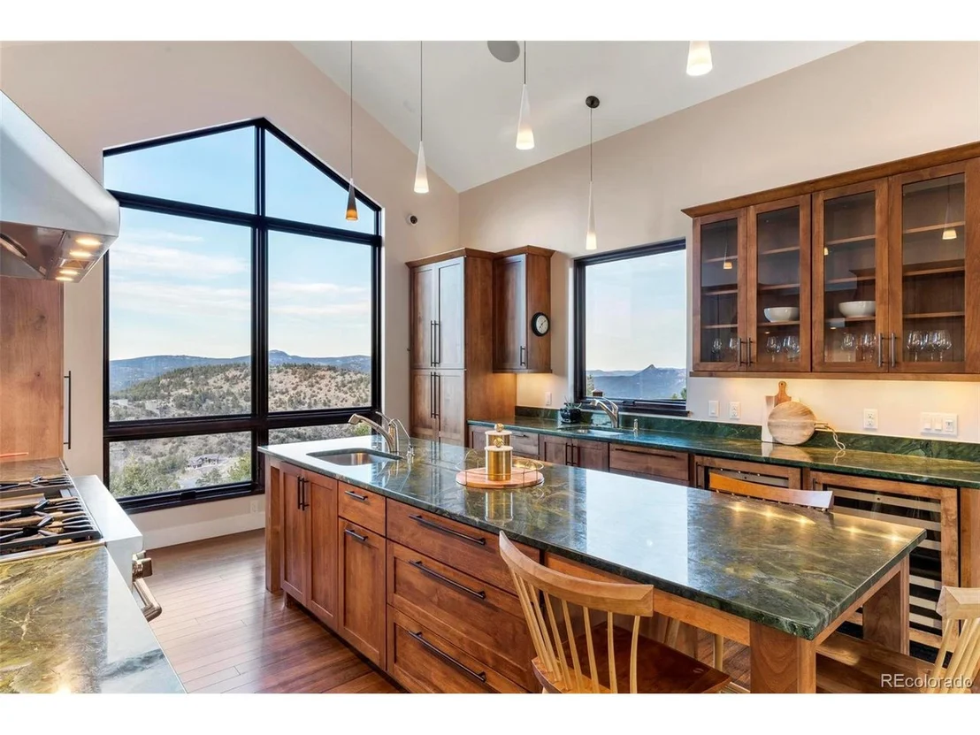 Photo of 33579 Mount Wilson Rd