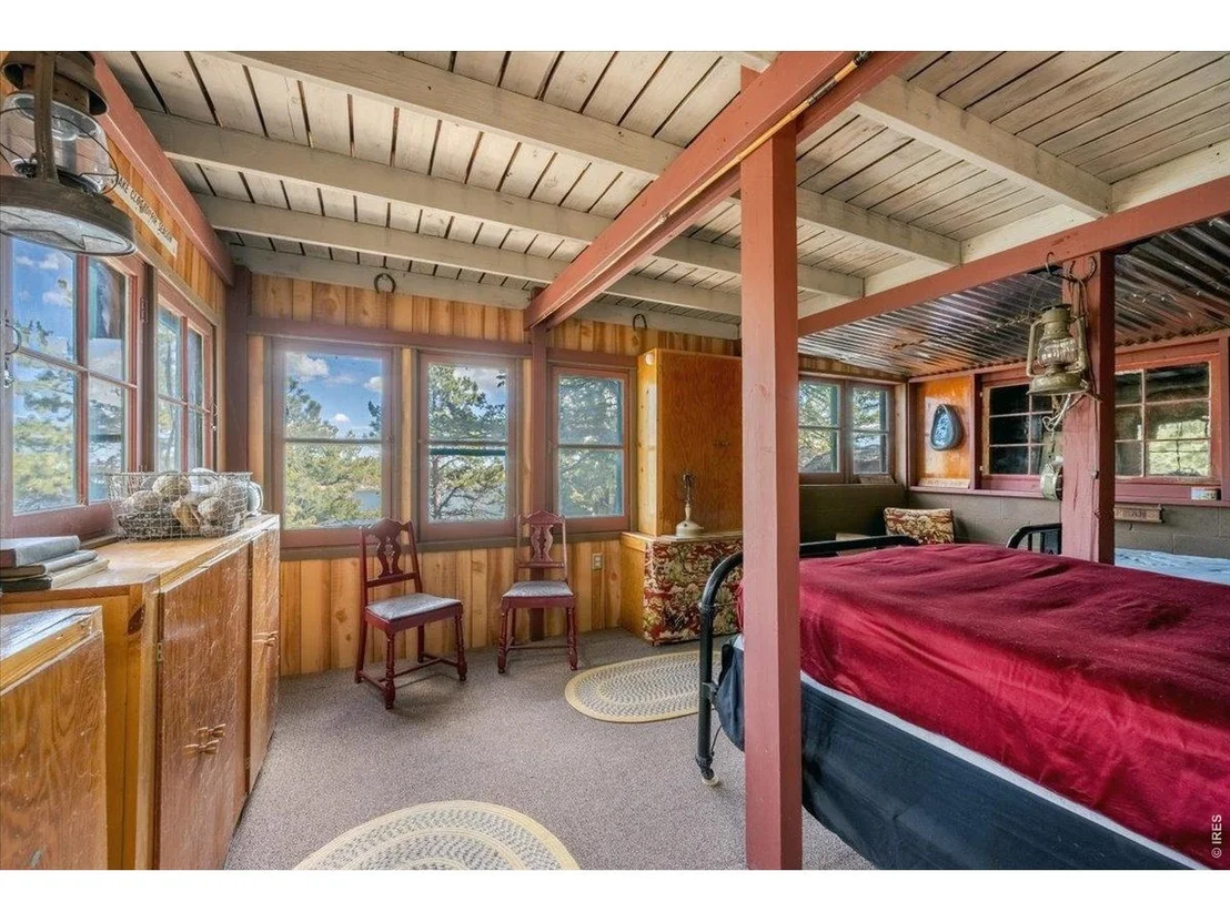 Photo of 151 Cliff Dr