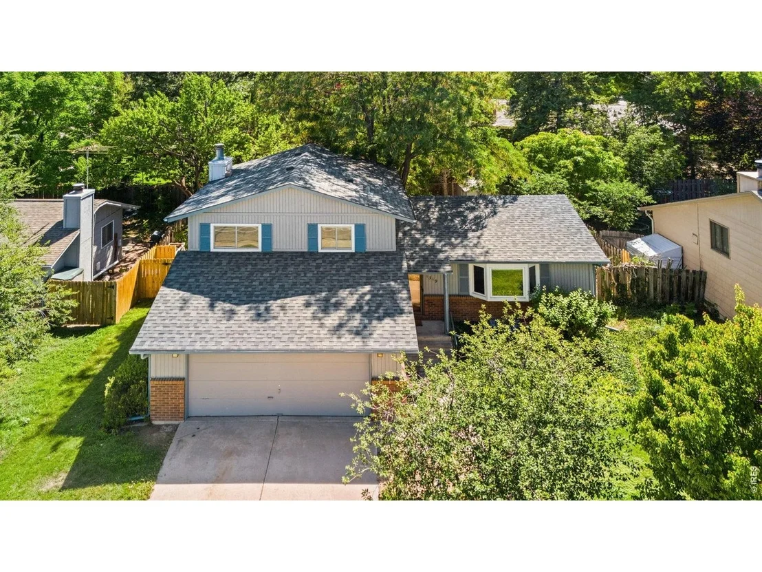 Photo of 1319 Centennial Rd
