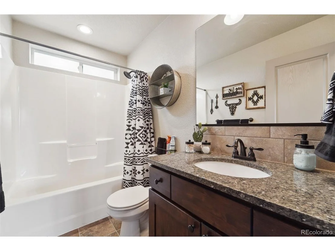 Photo of 349 Sunset Dr