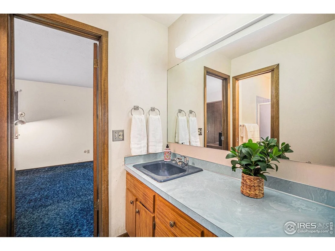 Photo of 335 Wild Horse Cir