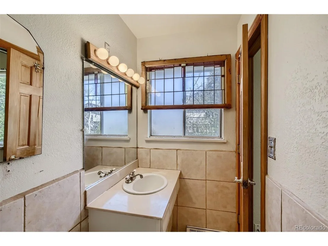 Photo of 1465 Kendall Dr