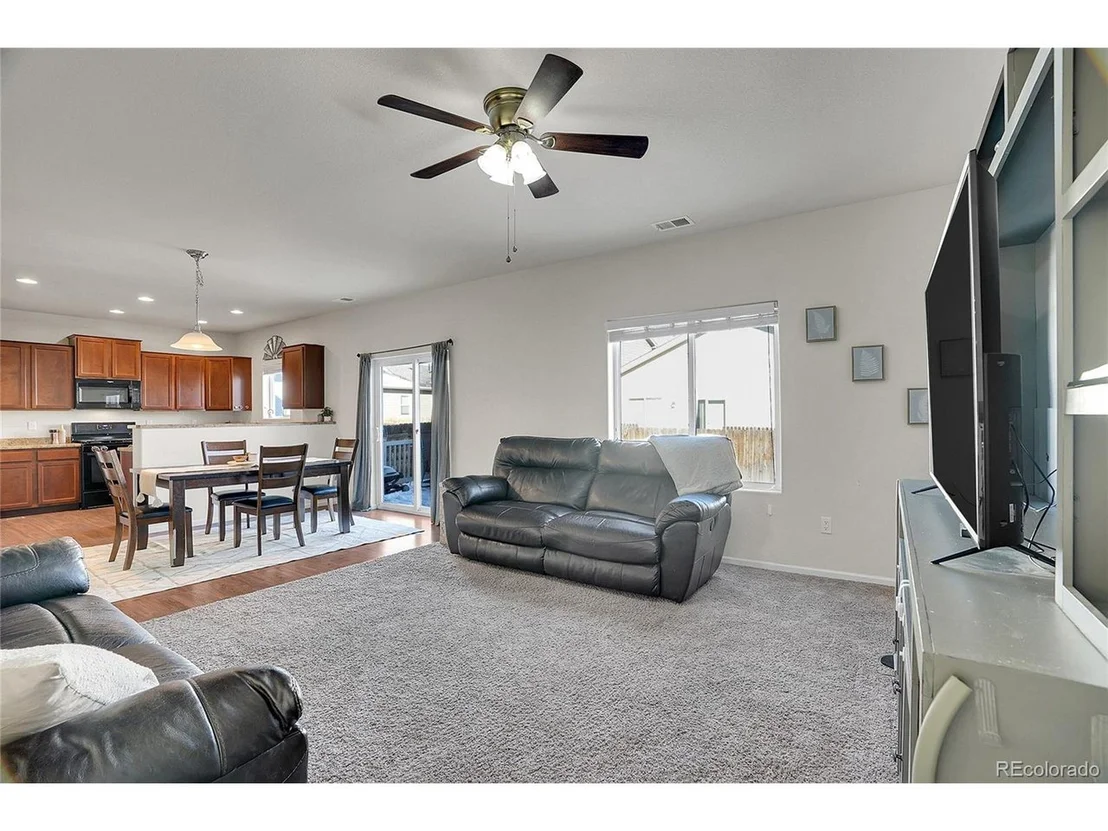 Photo of 567 Solano Dr
