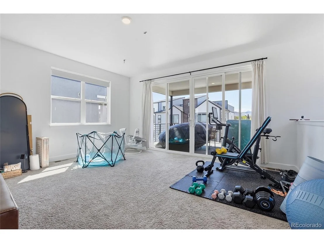 Photo of 5727 Van Gordon Way