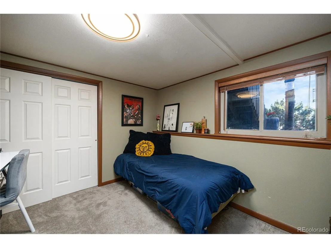 Photo of 8210 W 72nd Pl