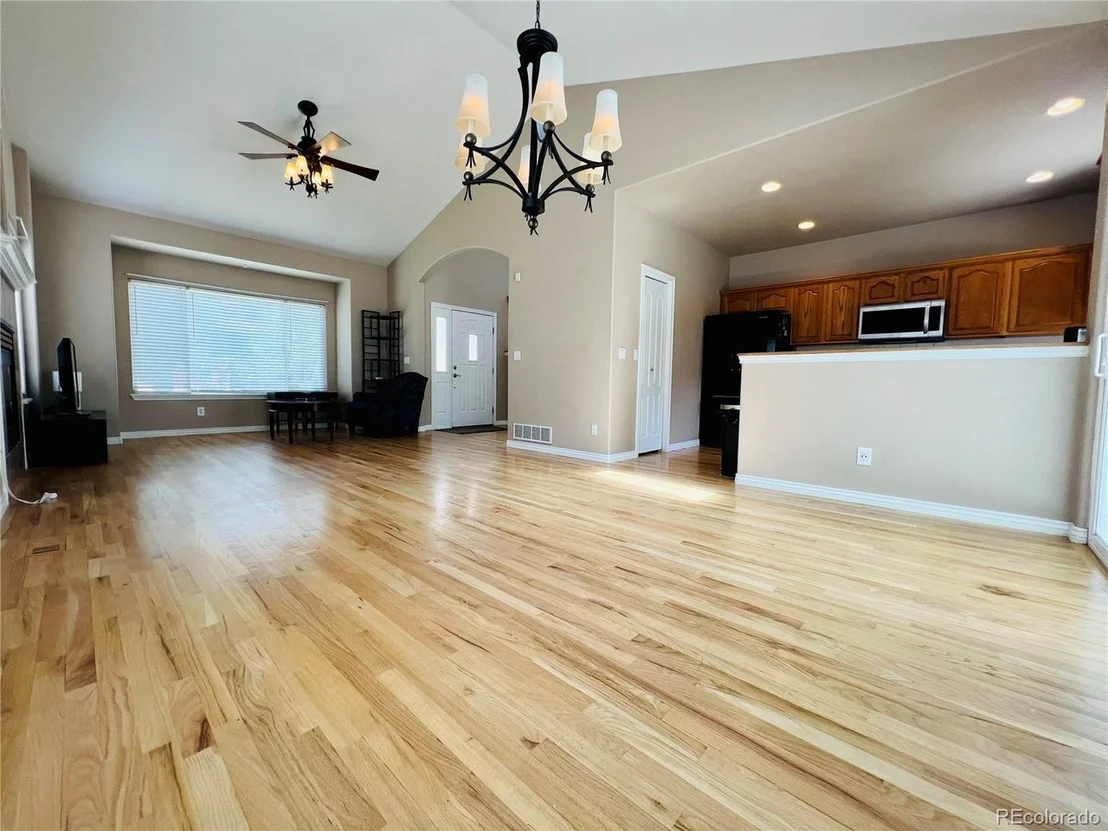 Photo of 6188 Viewpoint Ave