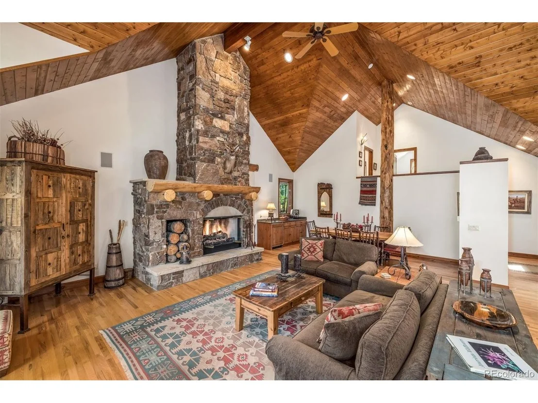 Photo of 175 Highlands Dr