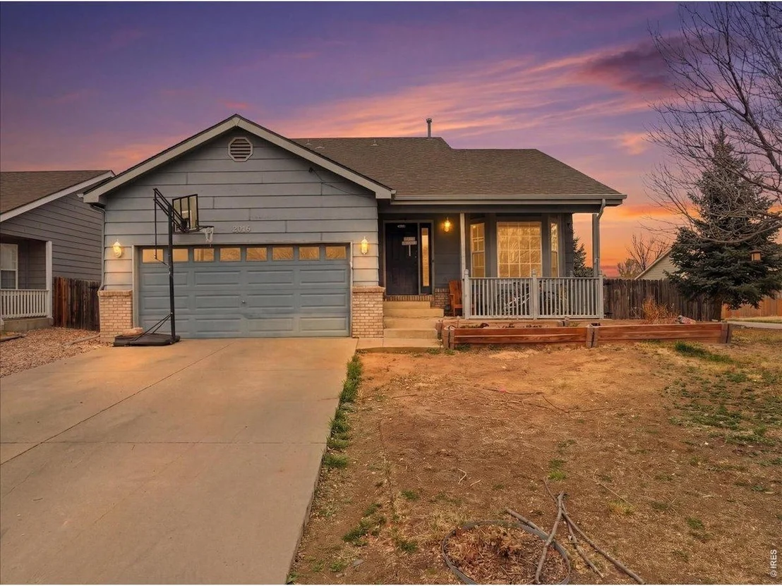 Photo of 2215 Nicholas Dr