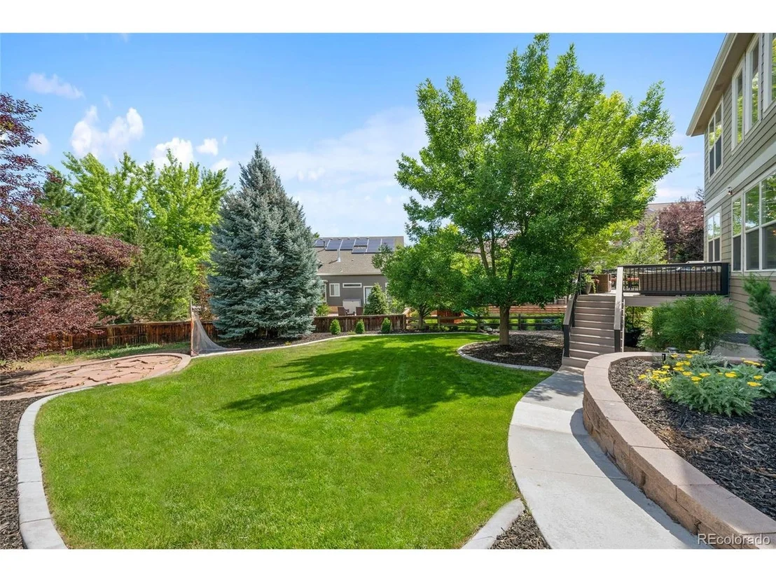 Photo of 445 Winterthur Cir