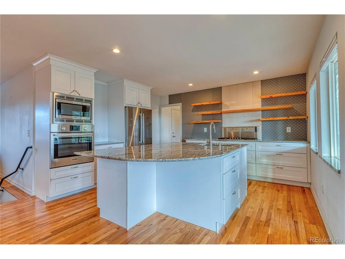 Photo of 6812 Blue Jay Dr