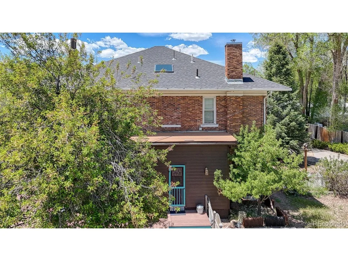 Photo of 403 Scott St