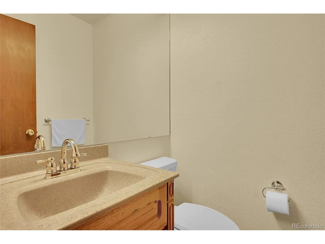 Photo of 12844 Columbine Cir
