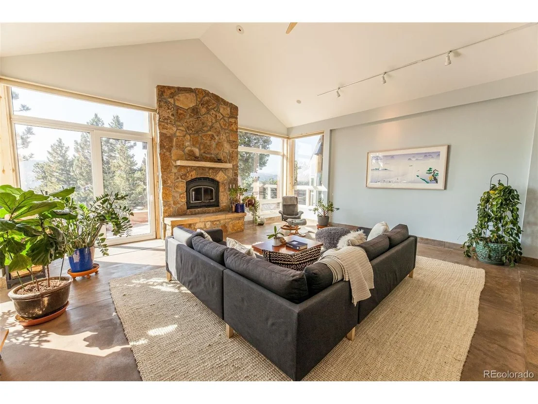 Photo of 4349 Ridge Rd
