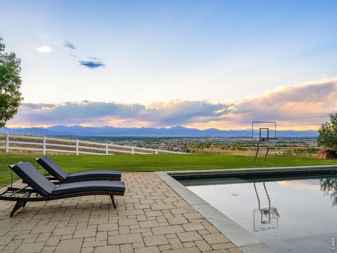 Photo of 15478 Mountain View Cir