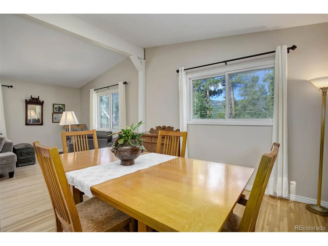 Photo of 32481 Lodgepole Dr
