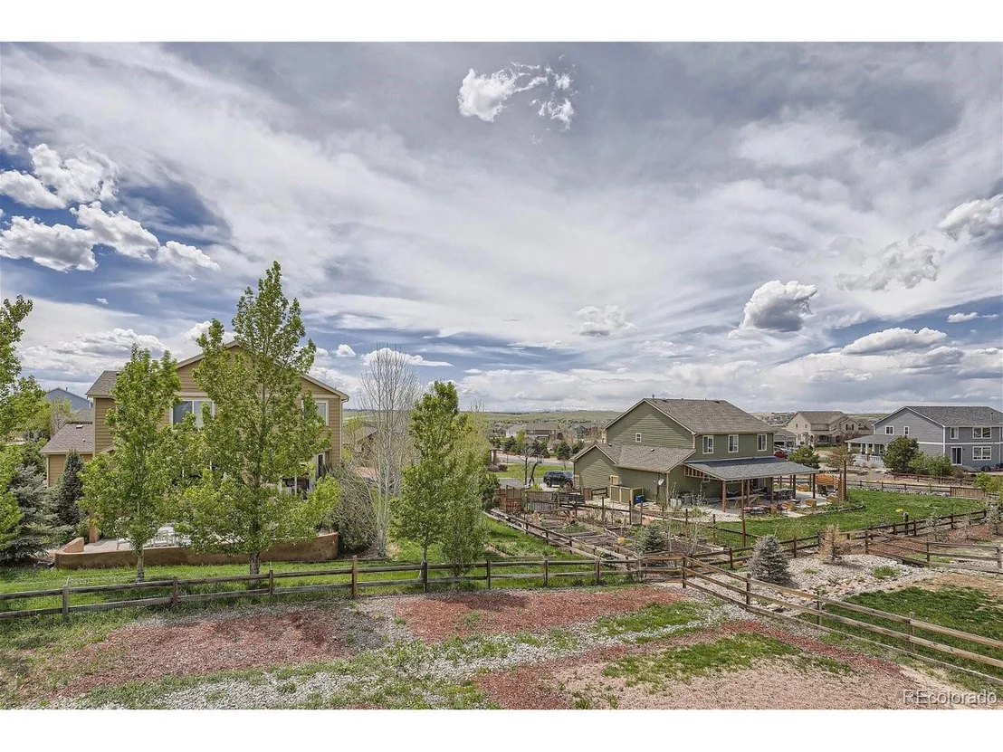 Photo of 42033 Colonial Trl