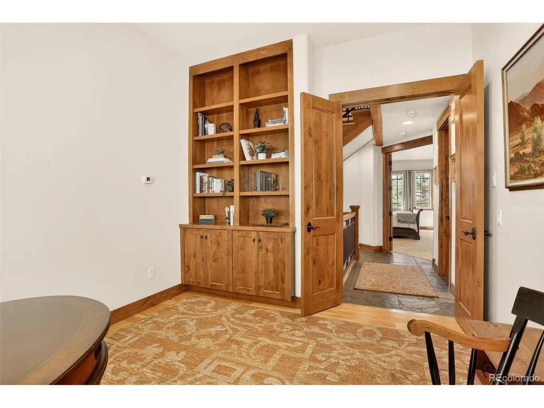 Photo of 524 Humphrey Dr