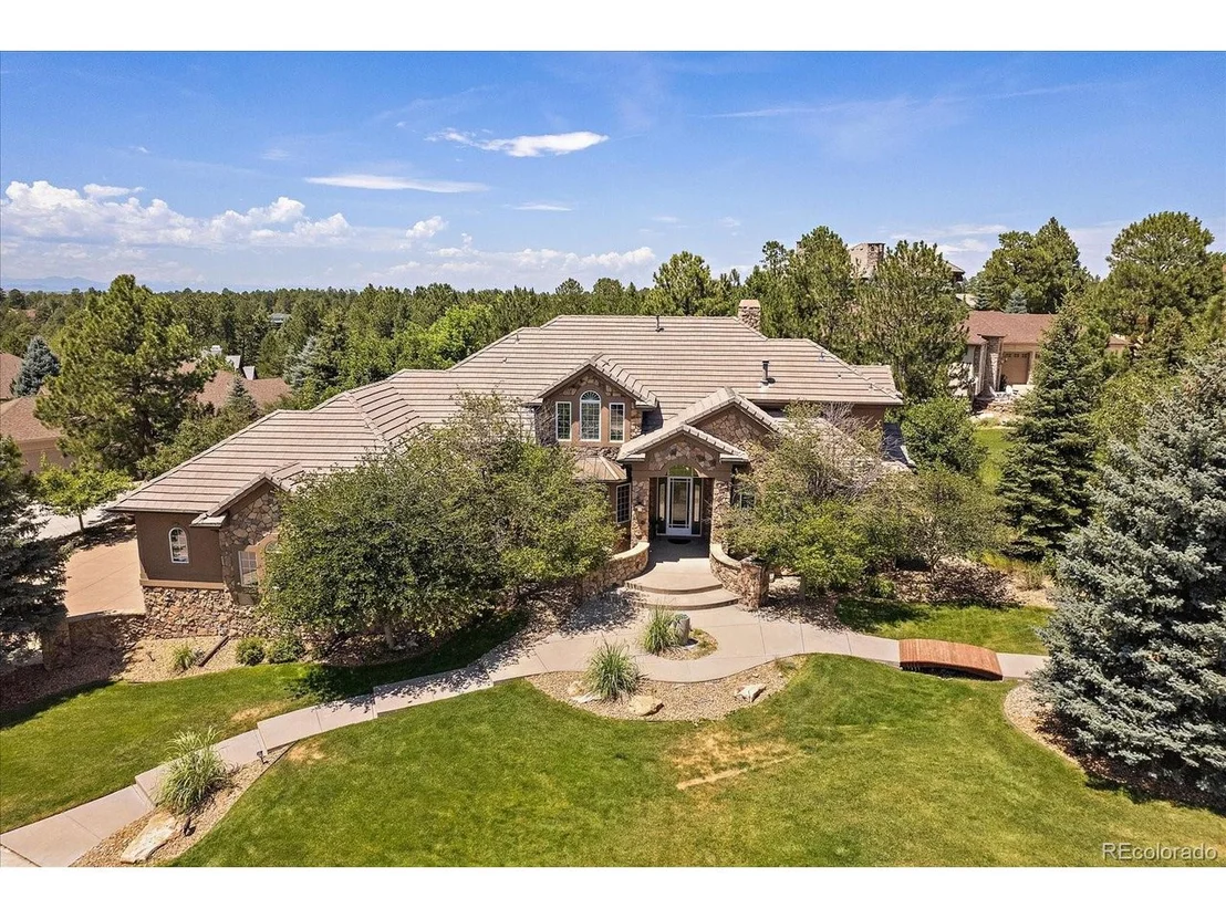 Photo of 8505 Windhaven Dr