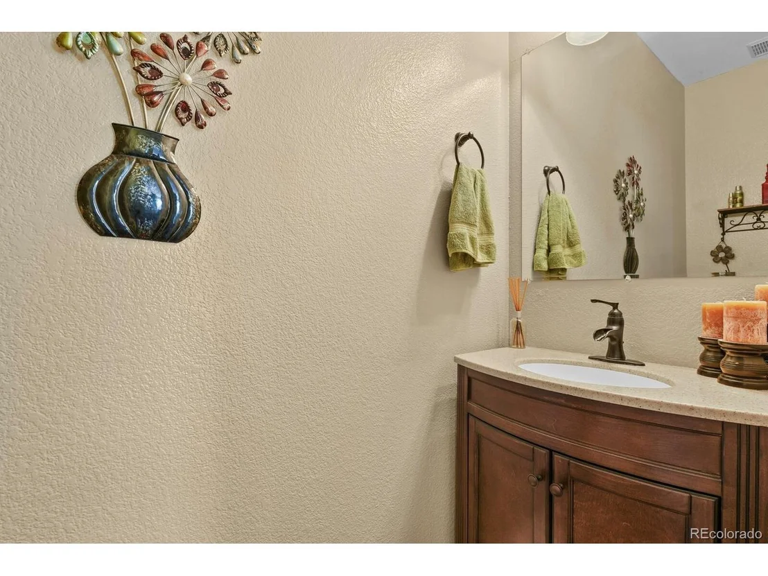 Photo of 21018 Saddleback Cir