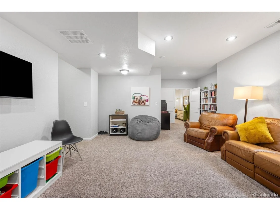 Photo of 9567 Juniper Way