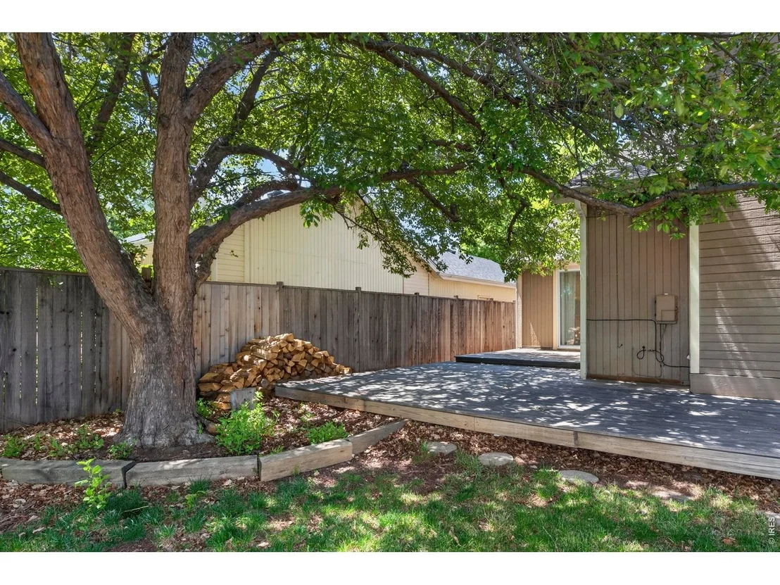 Photo of 4535 Seaway Cir