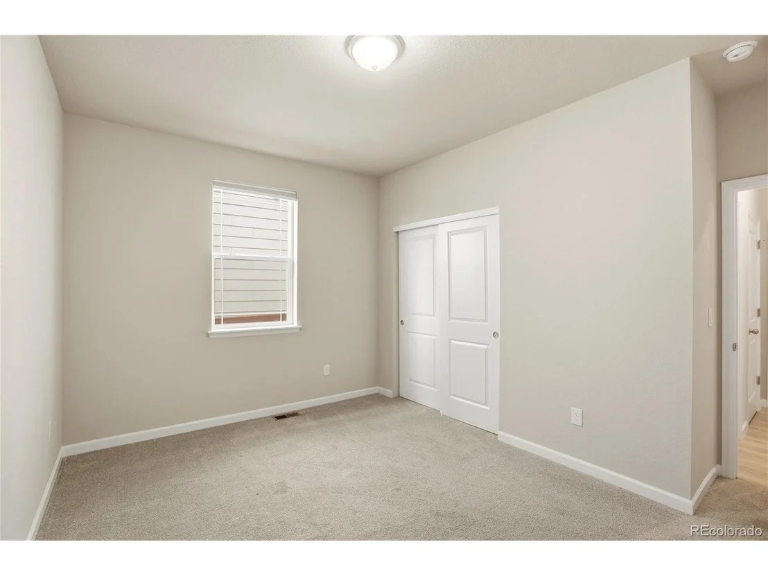 Photo of 1821 Thrive Dr