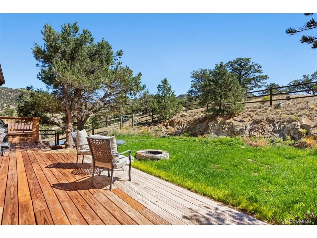 Photo of 10010 Sioux Cir