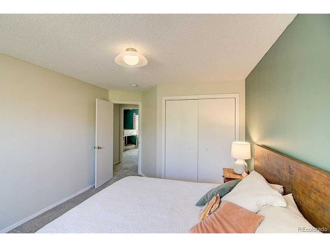 Photo of 341 Mulberry Cir