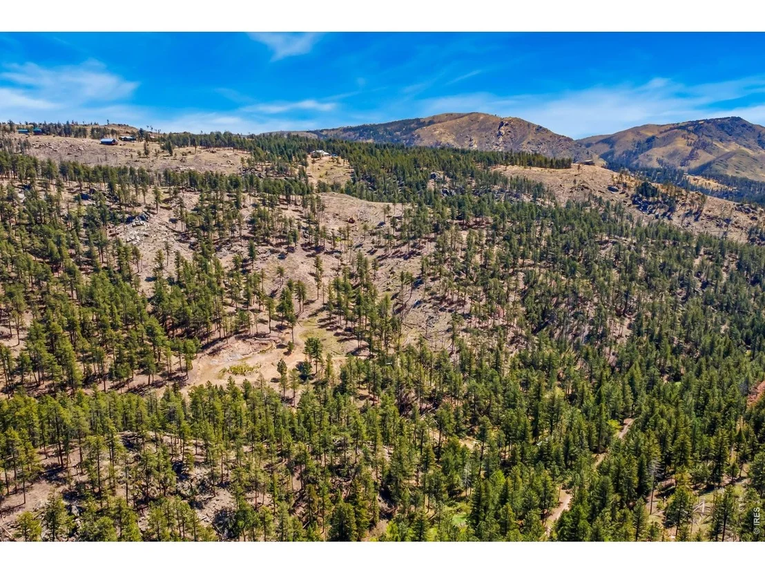 Photo of 1899 Spring Valley Rd