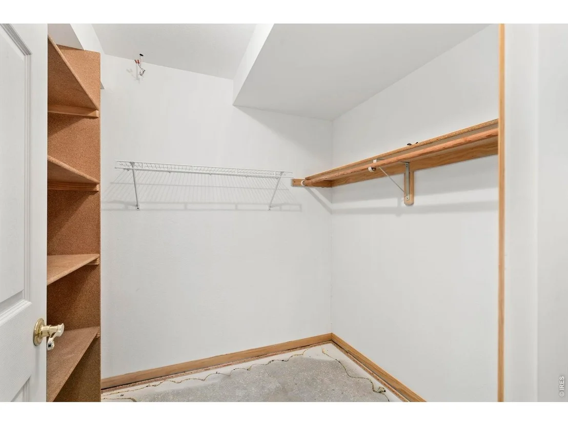 Photo of 532 Trailwood Cir