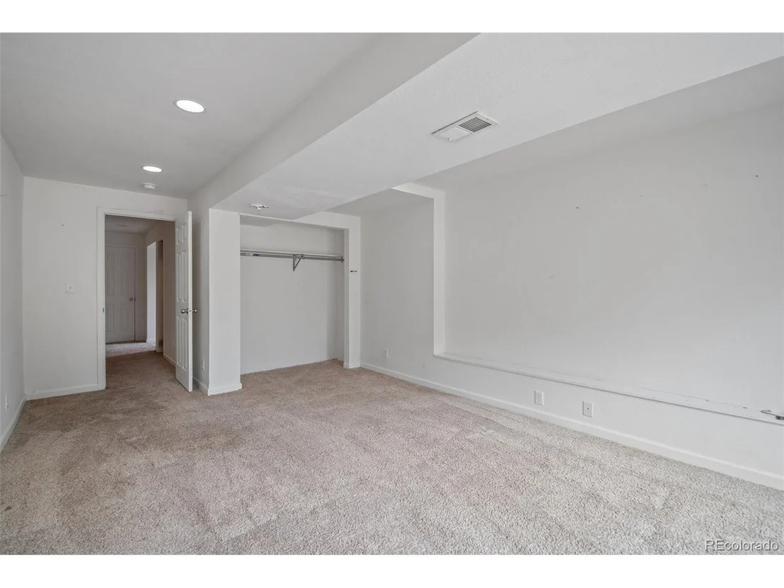 Photo of 470 Homestead Rd