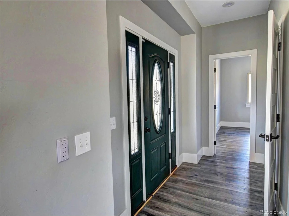 Photo of 2339 Arrowhead Dr