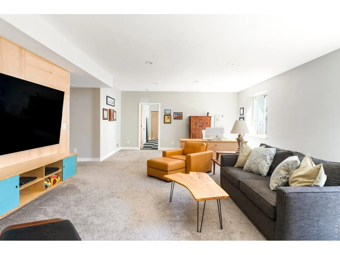 Photo of 865 Stagecoach Dr