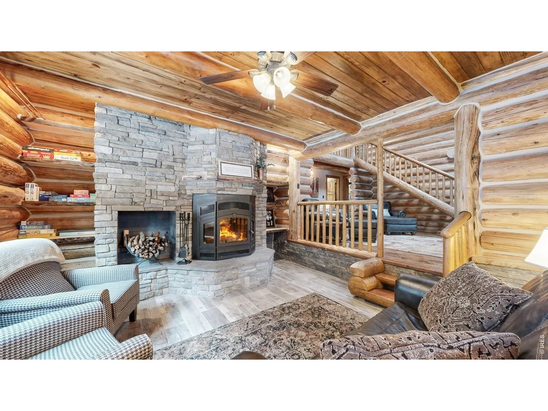 Photo of 14142 N Saint Vrain Dr